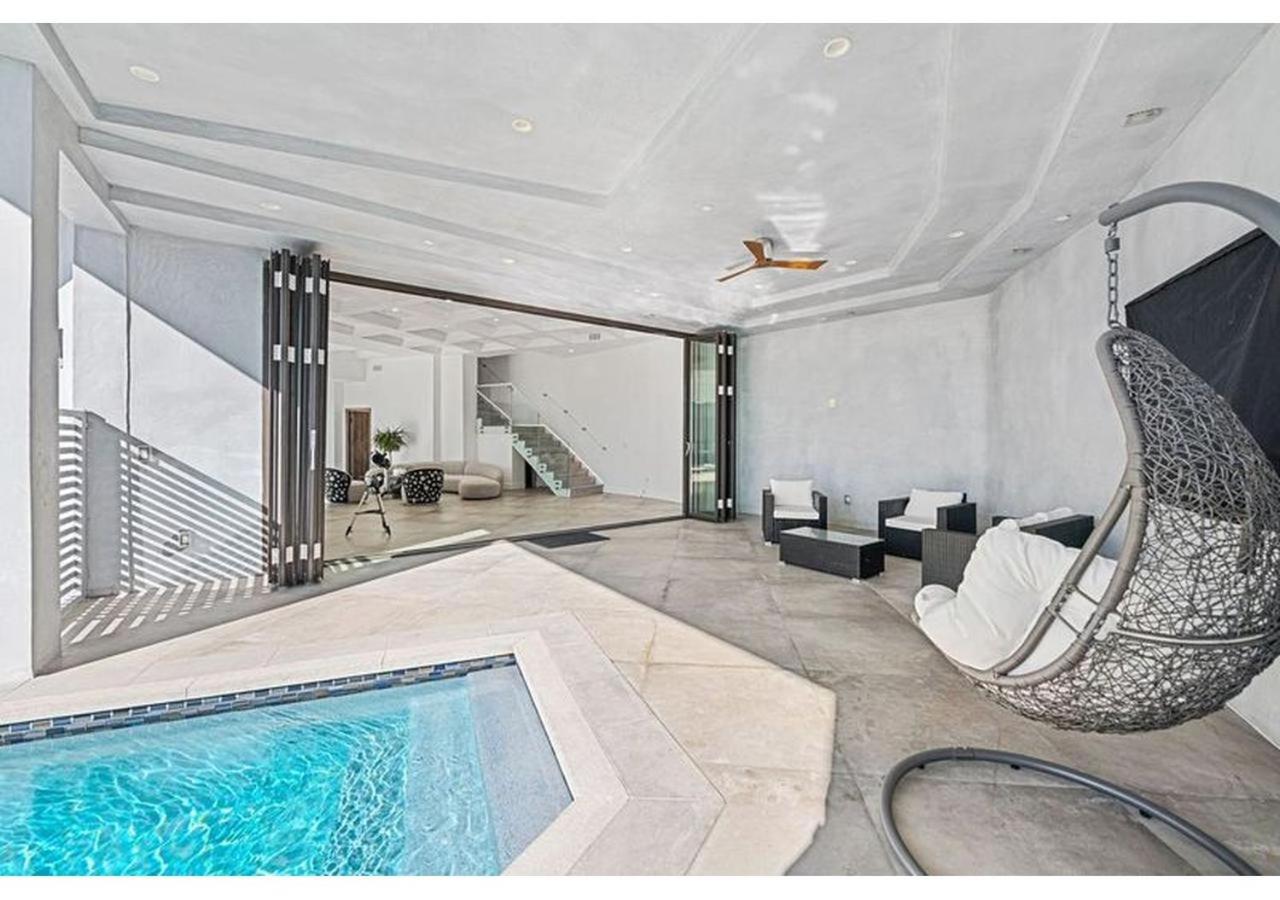 The Temple Hill Estate Los Angeles